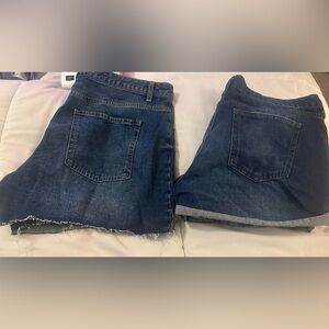 NWT no boundaries size 17 shorts bundle (Jy35)